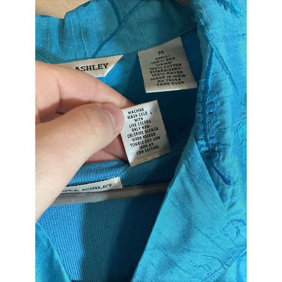 Laura Ashley Women’s M Blue Silk Jacket Shirt Combo Embroidered Beaded Vintage - Picture 7 of 12
